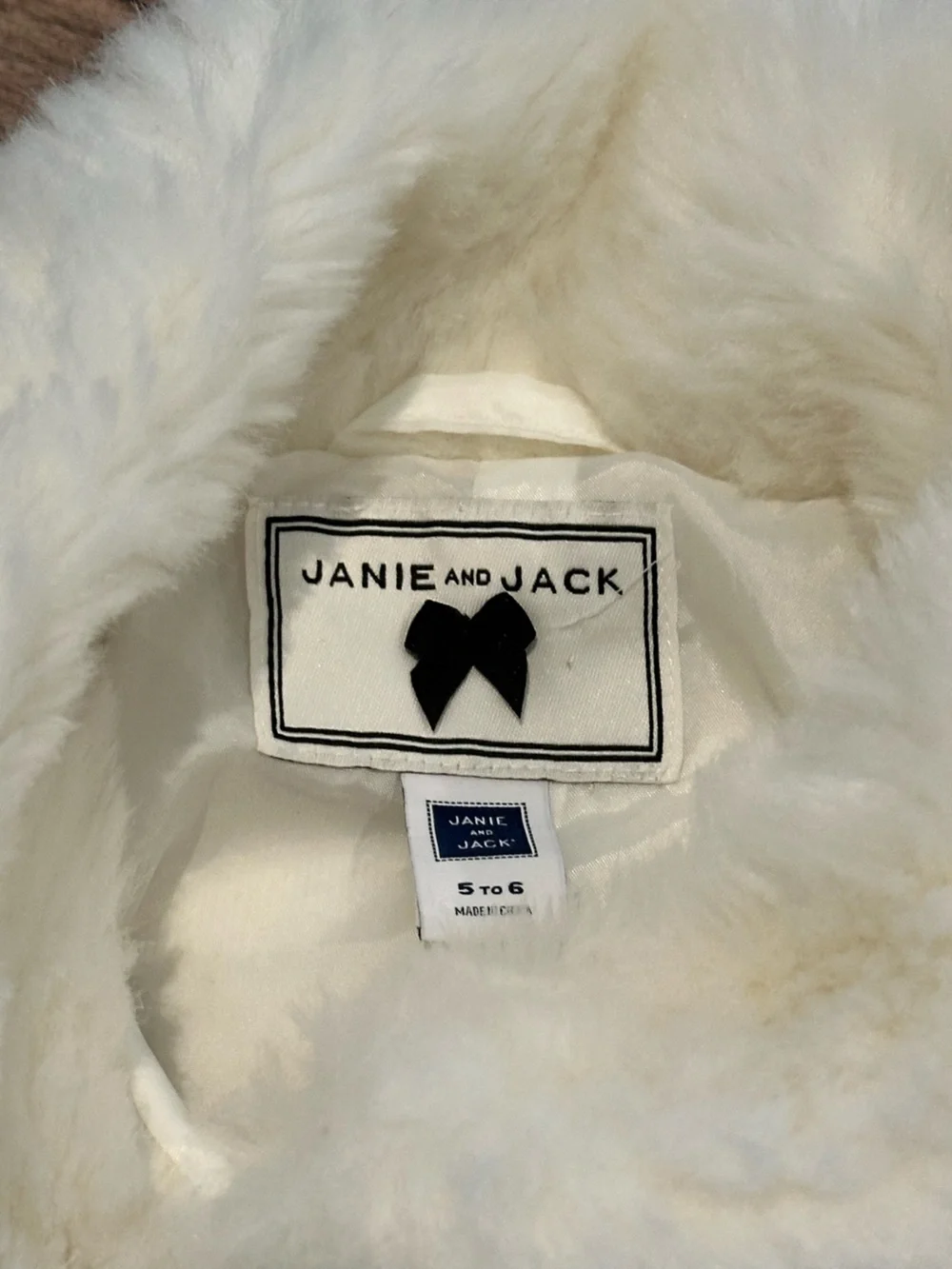 Janie and Jack Soft as Snow Faux  Fur Jacket Girls 5-6